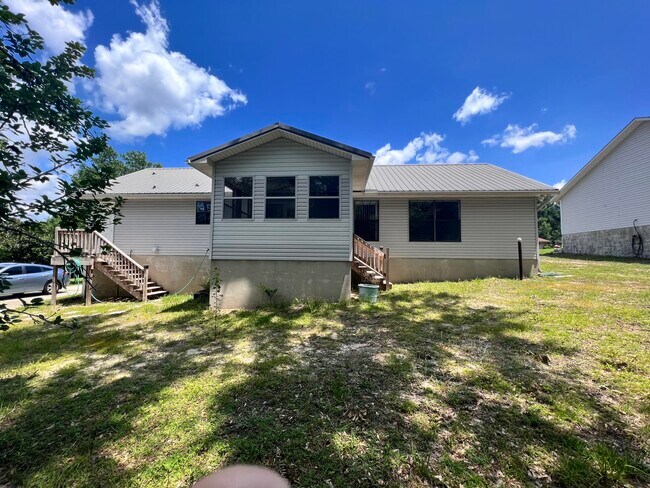 103 Wedgewood Ct in Crestview, FL - Building Photo - Building Photo