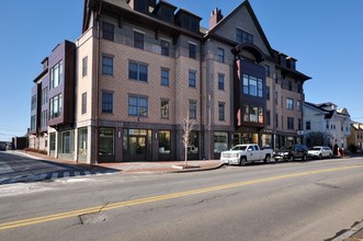 51 Islington St in Portsmouth, NH - Building Photo - Primary Photo