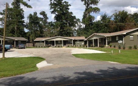 173 SW Pizarro Pl in Lake City, FL - Building Photo