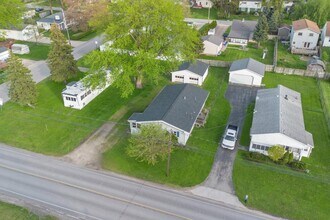 2611 W 23rd St in Erie, PA - Building Photo - Building Photo