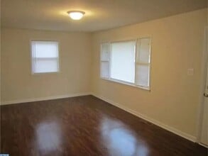 154 Edge Ave in New Castle, DE - Building Photo - Building Photo