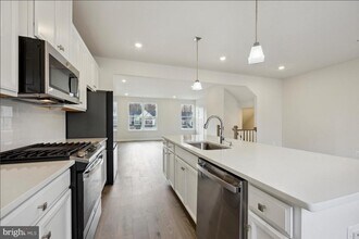 223 Avalon Dr in Media, PA - Building Photo - Building Photo