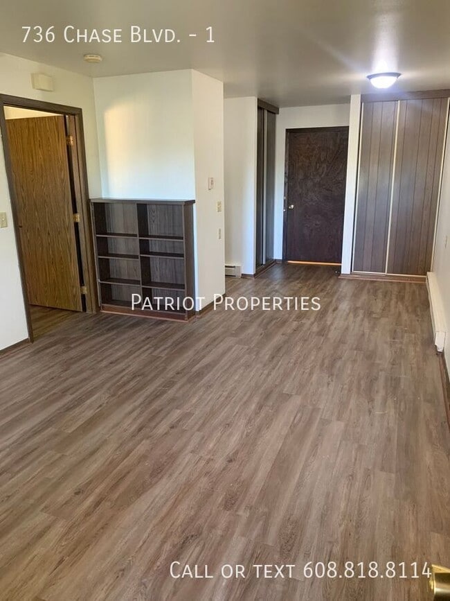 property at 736 Chase Blvd