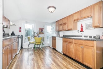 1305 E Dayton St in Madison, WI - Building Photo - Building Photo