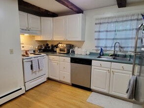 40 Piscataqua Rd in Dover, NH - Building Photo - Building Photo