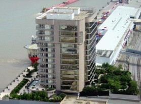 One River Place Apartamentos