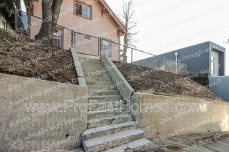 3232 N Michigan Ave in Portland, OR - Building Photo - Building Photo