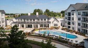 4101 Glenloch Cir, Unit A3 in Matthews, NC - Building Photo