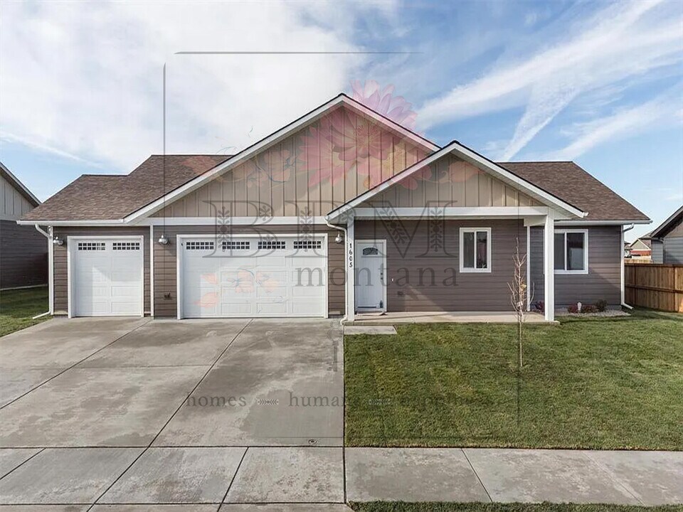 1605 Drummond Blvd in Belgrade, MT - Building Photo