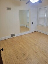 2201 N Hi Mt Blvd-Unit -2201 in Milwaukee, WI - Building Photo - Building Photo