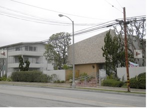 Carrousel 2 in Redondo Beach, CA - Building Photo - Building Photo