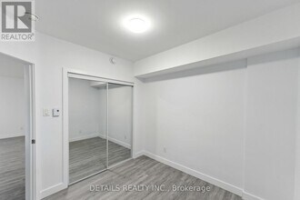 828B Maplewood Ave in Ottawa, ON - Building Photo - Building Photo