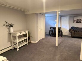 265 Dunbar Hill Rd in Hamden, CT - Building Photo