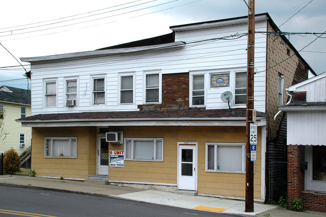 589 Main St in Edwardsville, PA - Building Photo - Building Photo