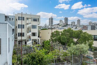 434 Chestnut St in San Francisco, CA - Building Photo - Building Photo