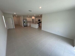 1140 Hour Glass Rd in Lakeland, FL - Building Photo - Building Photo