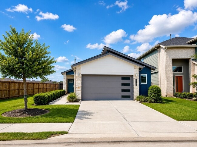 12566 Fleet River Rd