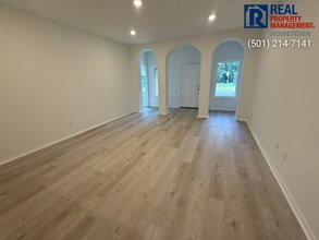 1519 Meadows Dr in Benton, AR - Building Photo - Building Photo