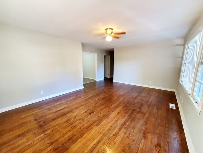 117 Meadow Dr in Madison, AL - Building Photo - Building Photo