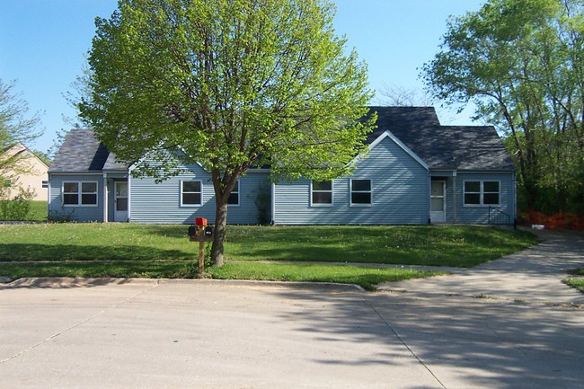 Meredith Homes in Des Moines, IA - Building Photo - Building Photo