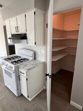 Cypress West Fairlawn Apartments in Fairlawn, OH - Building Photo - Building Photo