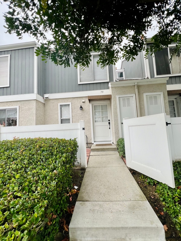 property at 79 Bentwood Ln