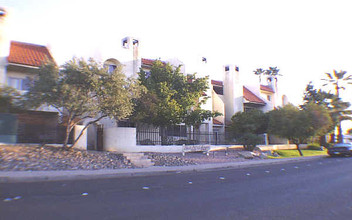 Park Fifth Avenue Condominuiums in Phoenix, AZ - Building Photo - Building Photo