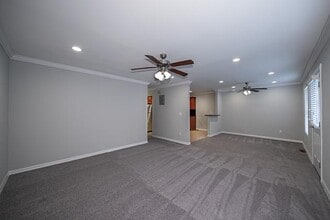 Fairfield Connetquot in East Islip, NY - Foto de edificio - Building Photo