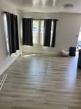 1910 I Ave in National City, CA - Building Photo - Building Photo