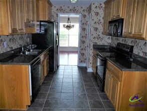 119 Southwind Dr in Kathleen, GA - Building Photo - Building Photo