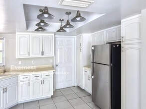 2 Brentwood Ln in Englewood, FL - Building Photo - Building Photo