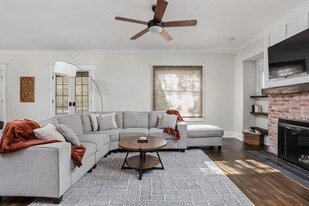 1202 N New Jersey St in Indianapolis, IN - Building Photo