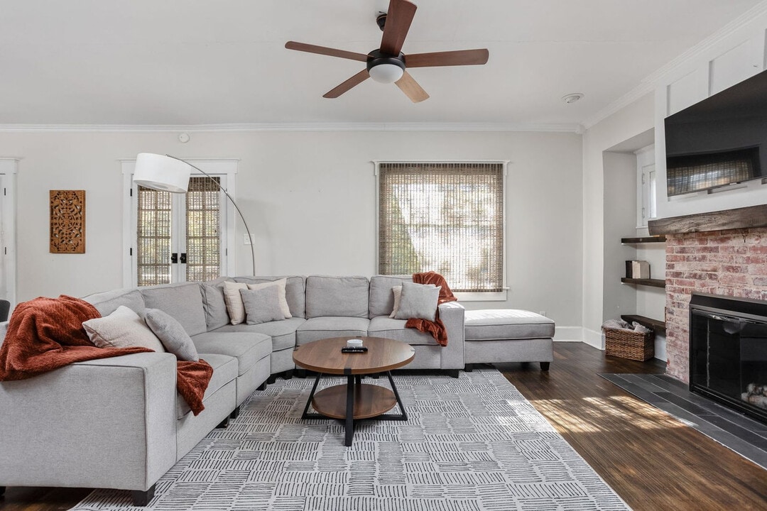 1202 N New Jersey St in Indianapolis, IN - Building Photo