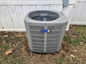 64 Lynnwood Cir in Clarksville, TN - Building Photo - Building Photo