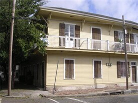 1628 Prytania St in New Orleans, LA - Building Photo