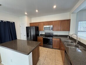 21109 E Munoz St in Queen Creek, AZ - Building Photo - Building Photo