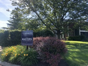 The Masters Apartments in Indianapolis, IN - Foto de edificio - Building Photo