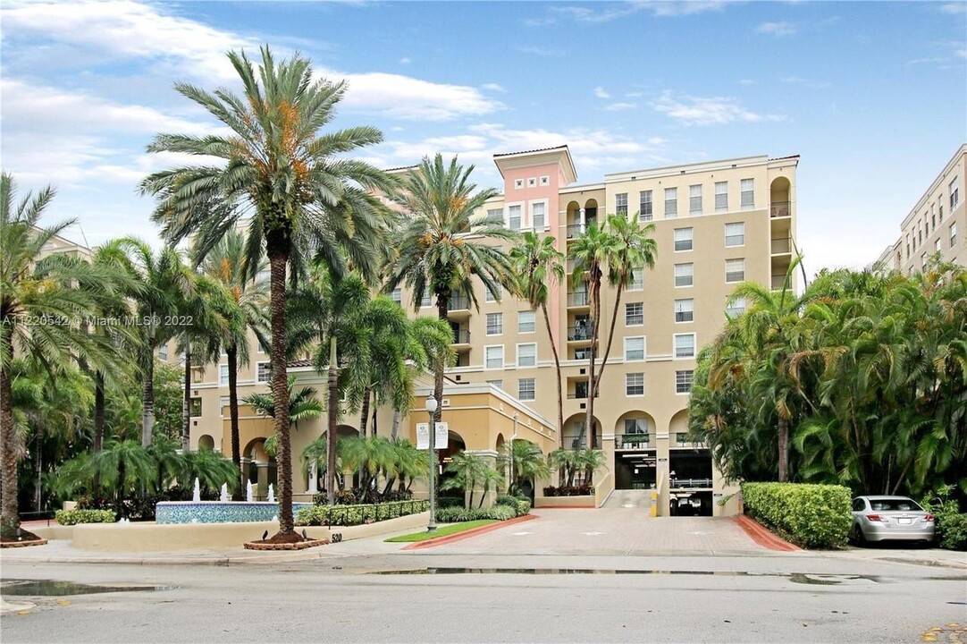 520 SE 5th Ave, Unit #1711 in Fort Lauderdale, FL - Foto de edificio