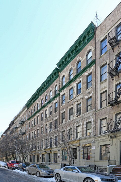 136 W 109th St in New York, NY - Foto de edificio