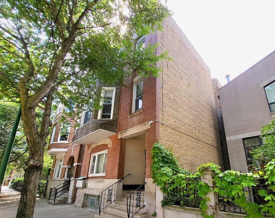 1471 W Erie St, Unit M07H in Chicago, IL - Foto de edificio