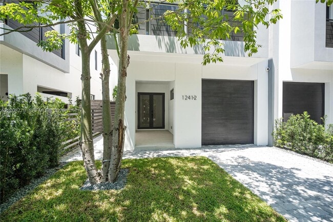 property at 1241 SW 23rd St