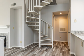 Britton Woods Apartments in Dublin, OH - Building Photo - Interior Photo