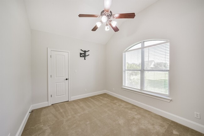 property at 3077 Dee's Cir