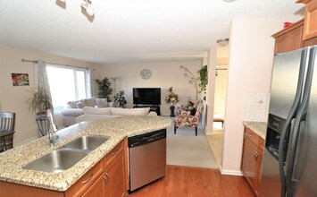 4610 162A Av NW in Edmonton, AB - Building Photo - Building Photo