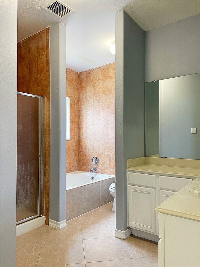 13739 Canyon Hollow Loop