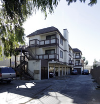 8206 California St Apartments