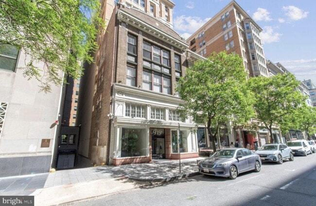 property at 915 E St NW