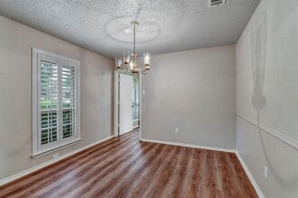 2210 Roundrock Dr in Carrollton, TX - Building Photo - Building Photo