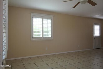 9145 Begonia Pl in El Paso, TX - Building Photo - Building Photo