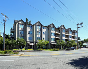 3121 W Government Way in Seattle, WA - Building Photo - Building Photo